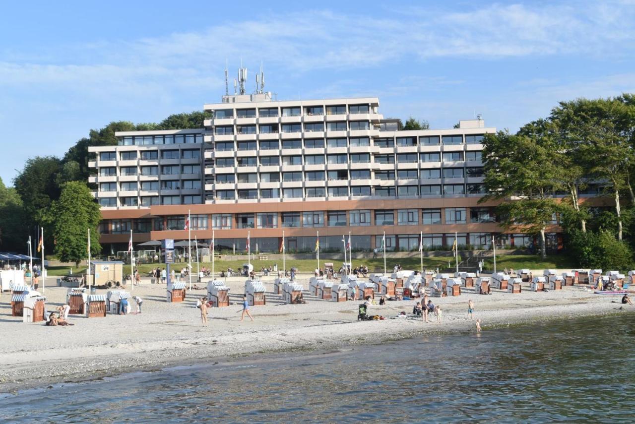 Fewo1846 Intermar - Kajuete Foerdeblick: Family-Friendly Studio with Sea View Balcony Gluecksburg Exterior photo