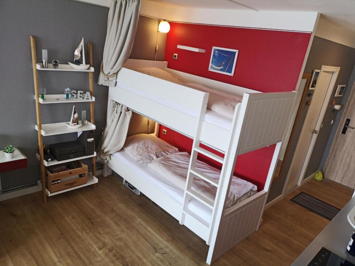 Fewo1846 Intermar - Kajuete Foerdeblick: Family-Friendly Studio with Sea View Balcony Gluecksburg Exterior photo